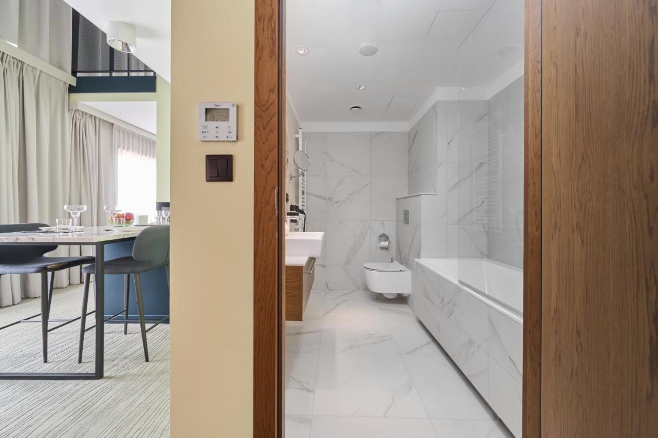 Gwarna Aparthotel City Center Wroclaw By Noclegi Renters Eksteriør bilde