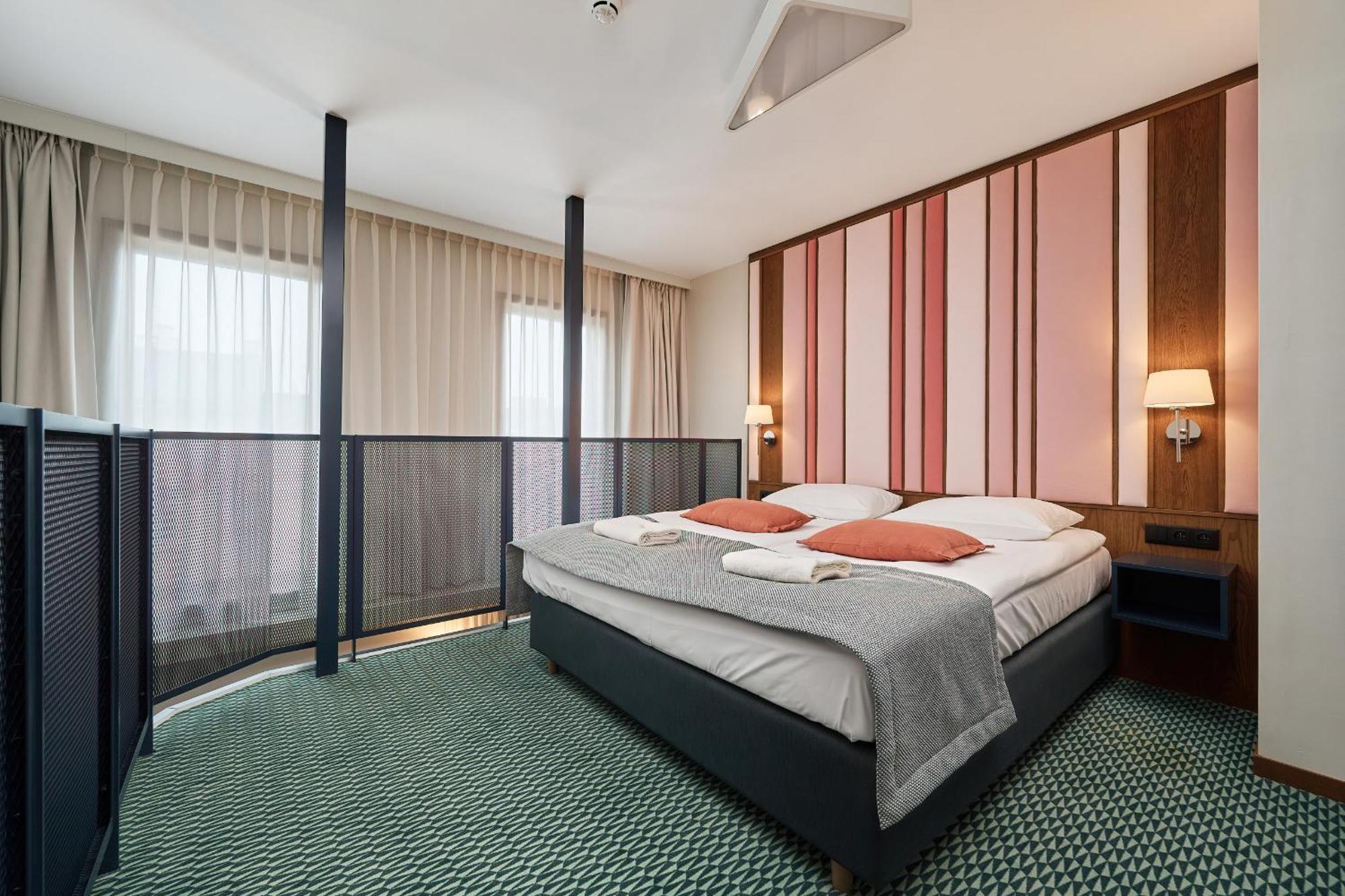 Gwarna Aparthotel City Center Wroclaw By Noclegi Renters Eksteriør bilde